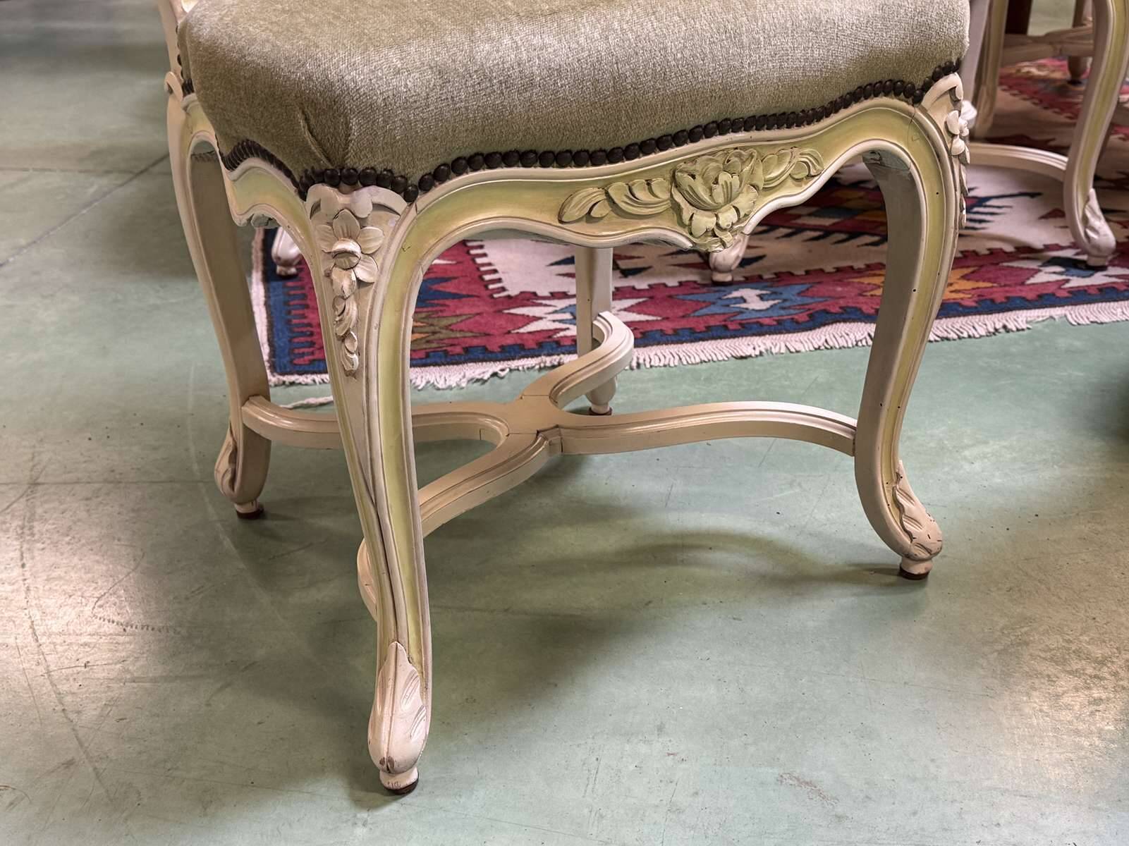 Set of 8 Louis XV style beech chairs from the 1970s.