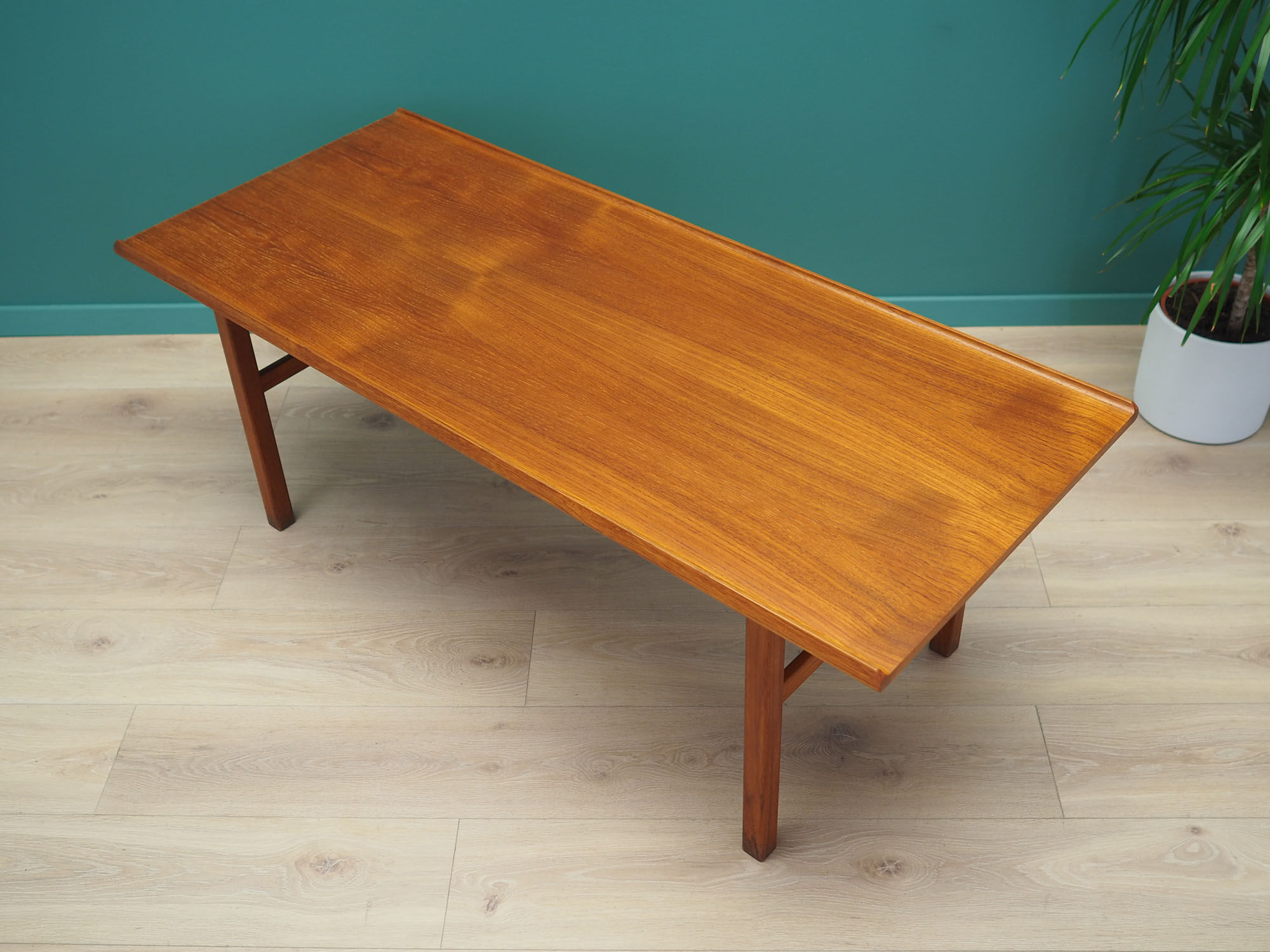 Teak coffee table, Danish design, 1970s, production: Denmark