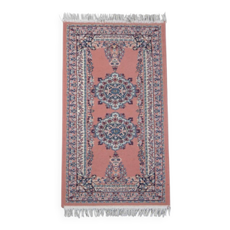 Tapis de couloir aux tons roses 151x71cm