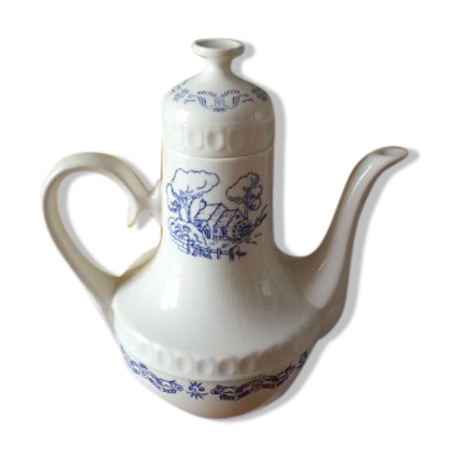 Tiled coffee maker by GIEN _Beaugency