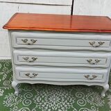 Grey chest of drawers