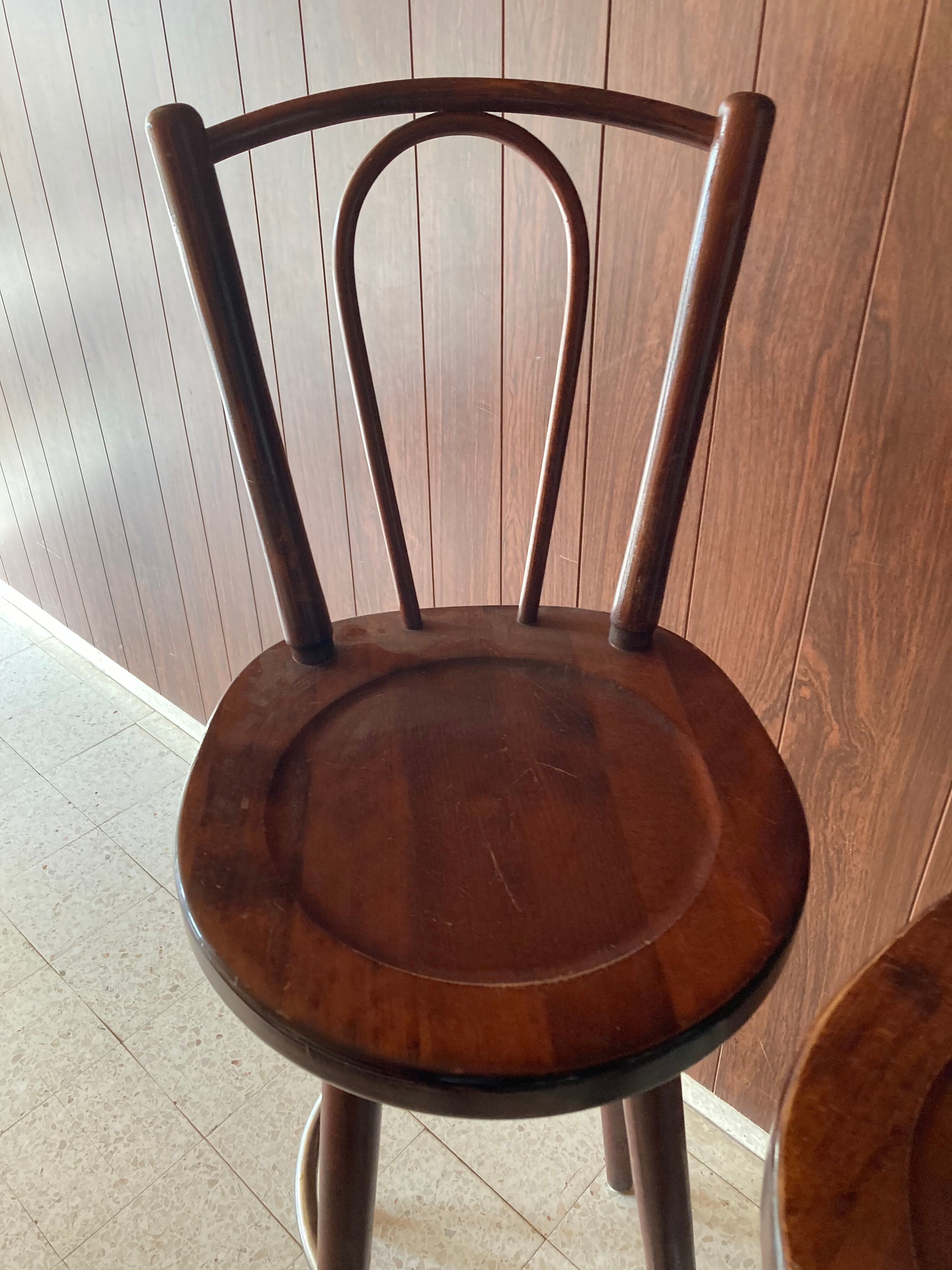 Paire de tabourets bistrot