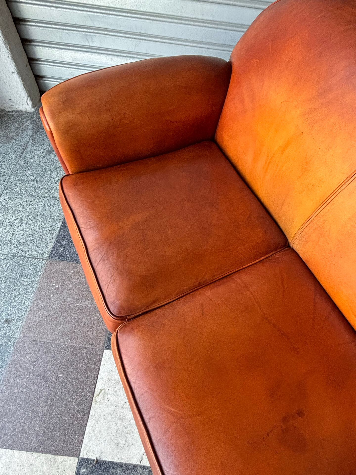 Canapé club vintage en cuir