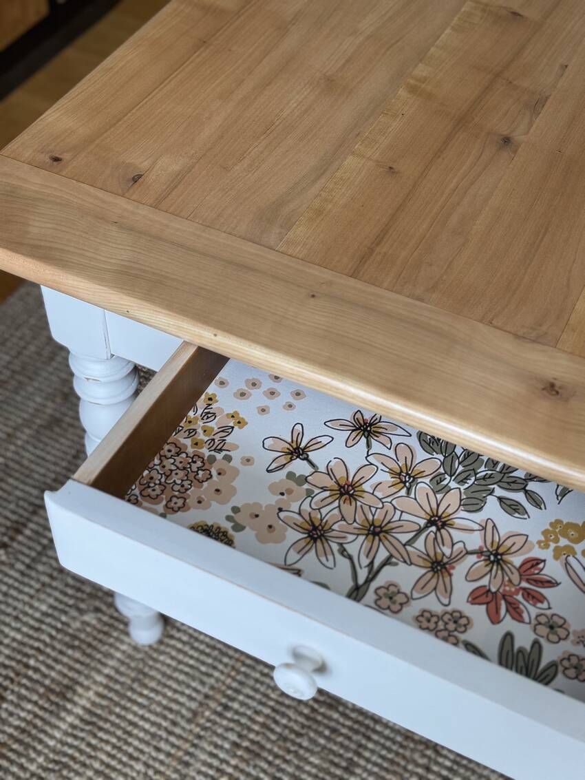 Pimprenelle farmhouse table