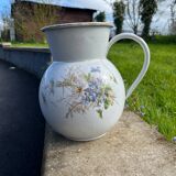 Old floral enamelled pitcher pitcher B freres cafetiere enamelee