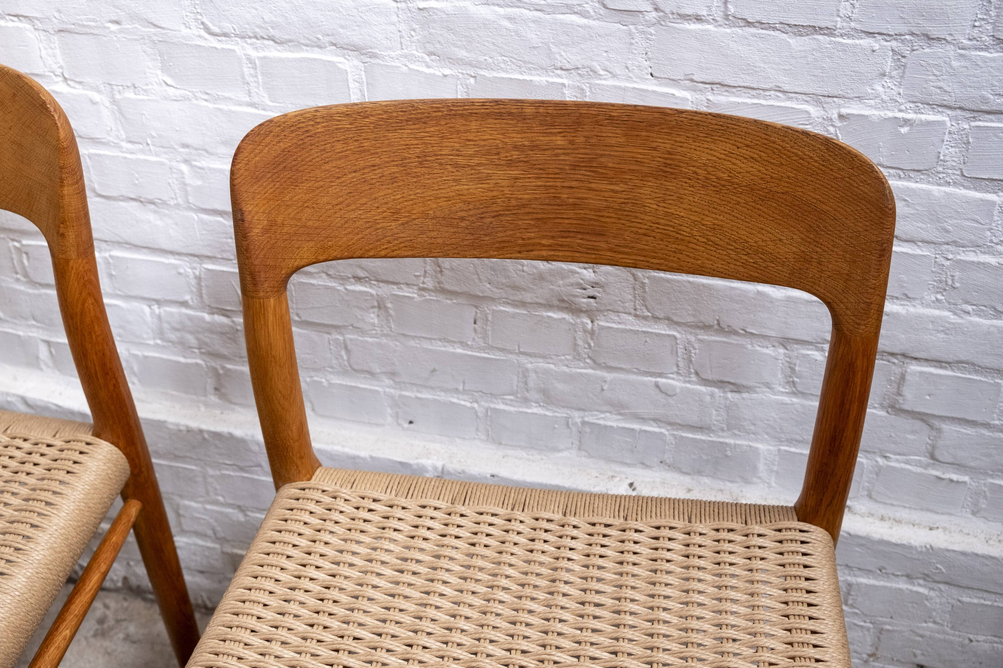 4x Niels Møller chair Model 75 in Oak, 1960s Denmark