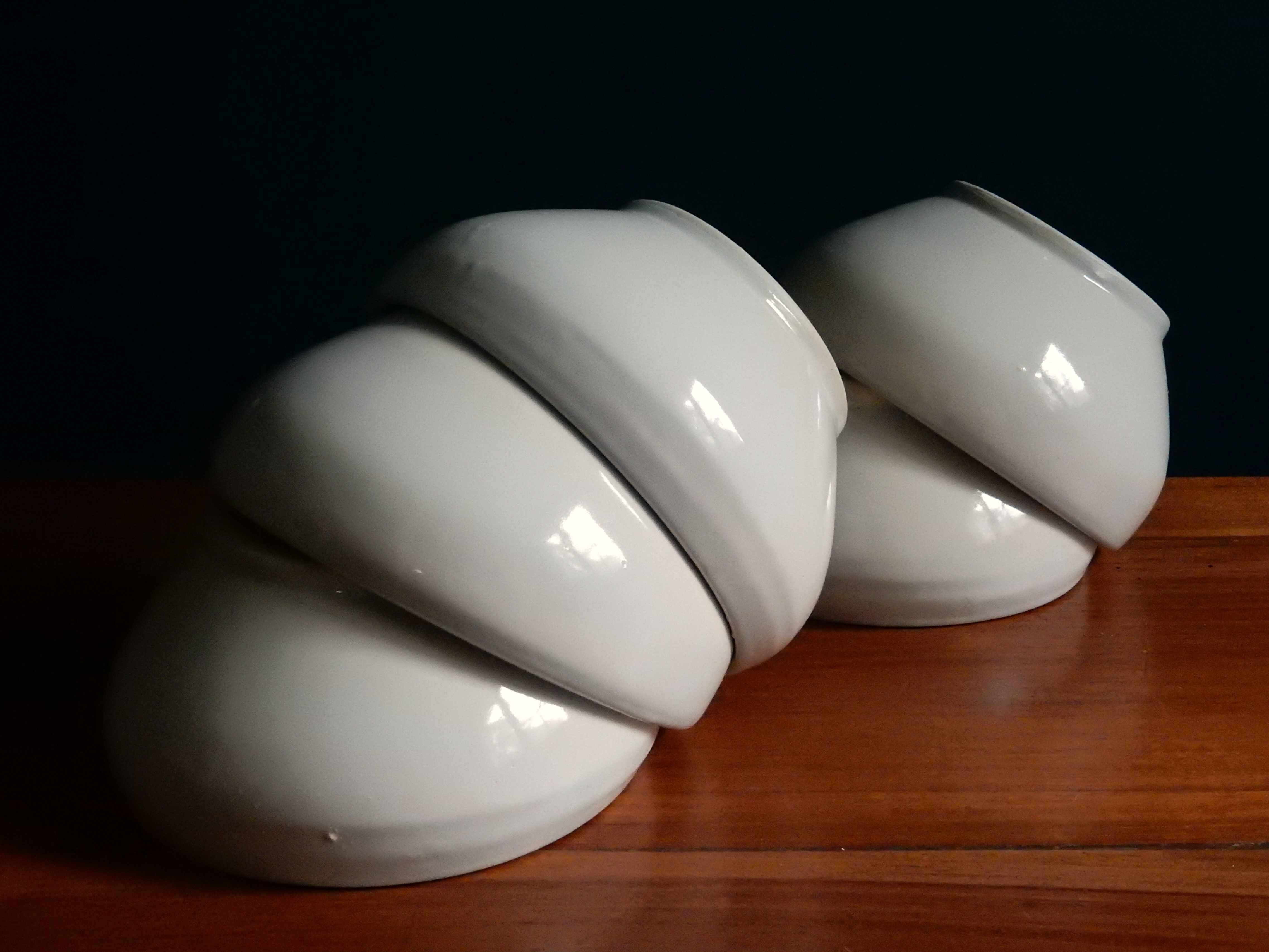 5 stoneware bowls Digoin Sarreguemines grespots