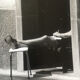 Photographie, jambes d’homme architecture, années 90