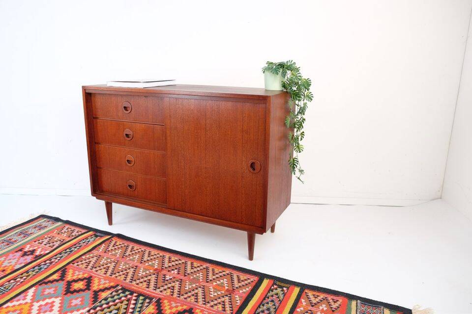 Commode vintage style années 60-70, motif teck, style rétro.