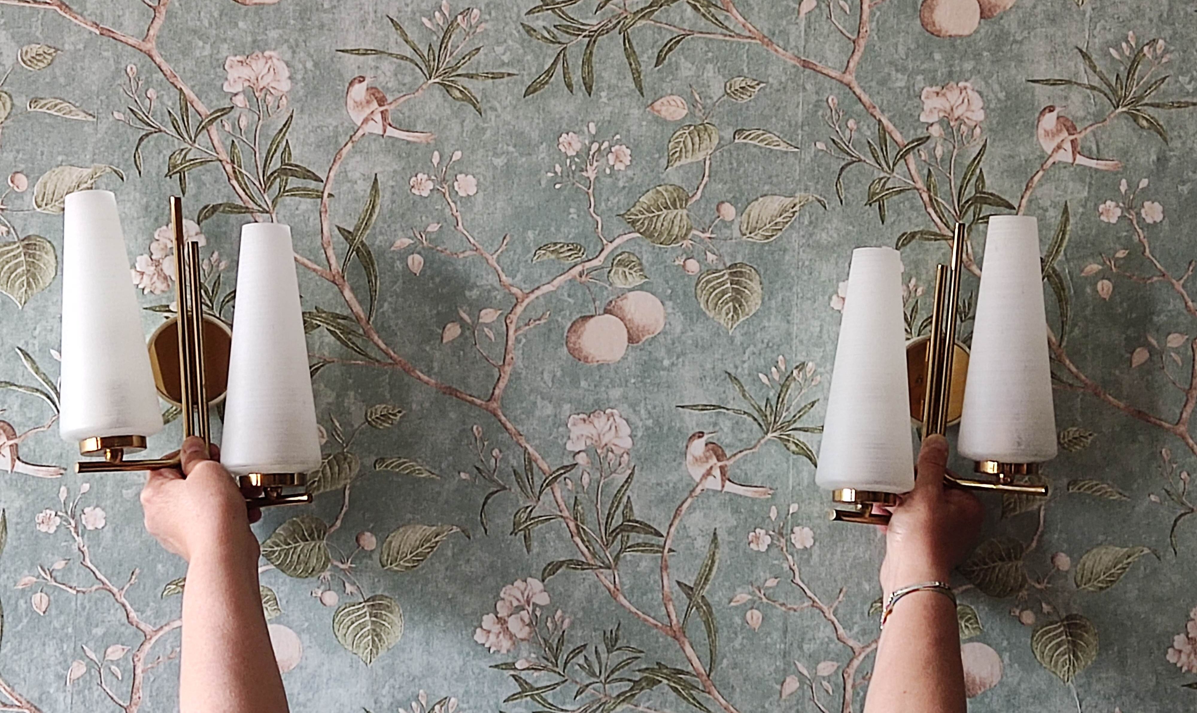 Pair of wall sconces