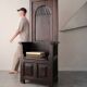 Throne chair in solid oak, renaissance