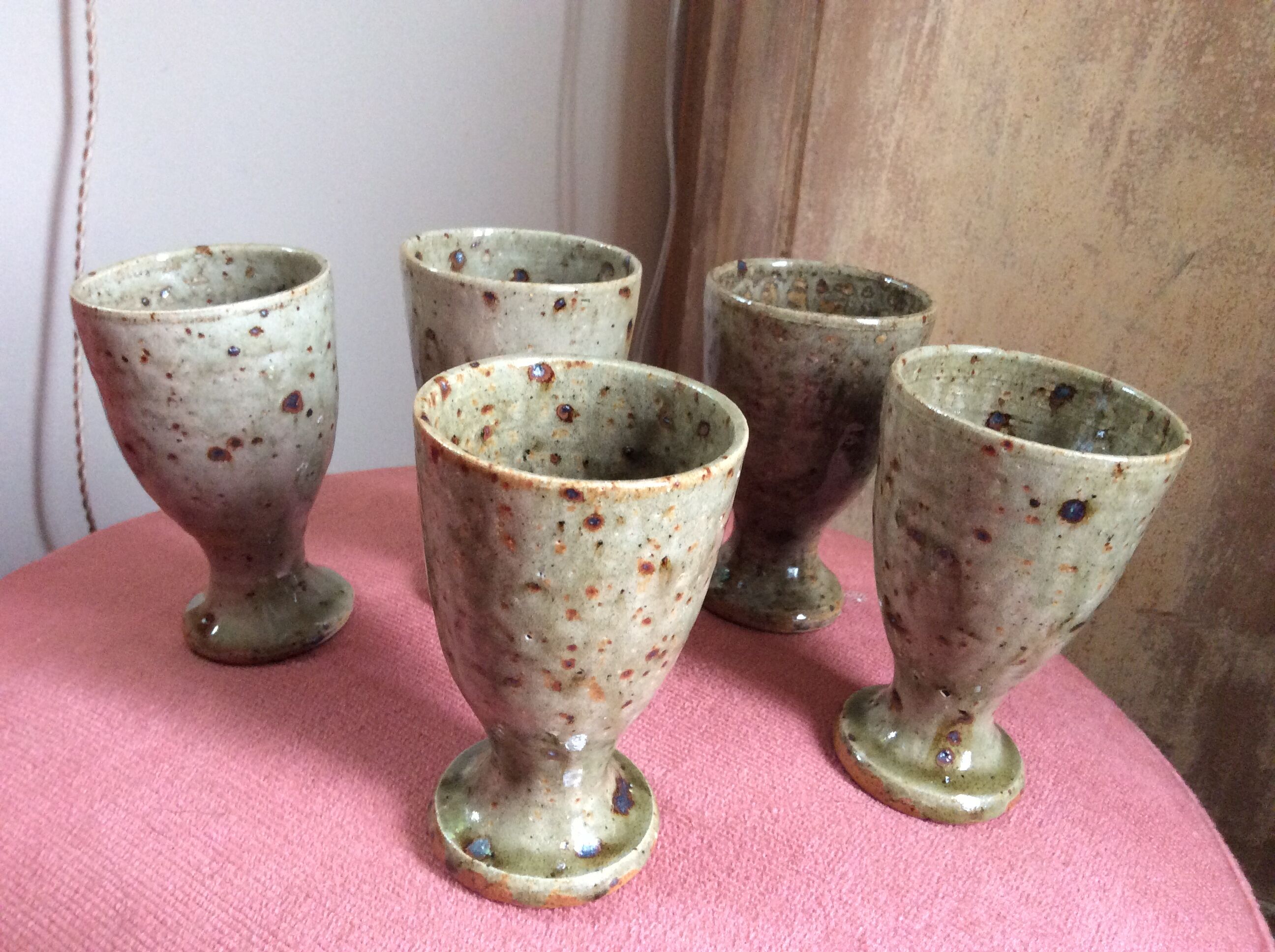 Set of 5 cups in sandstone