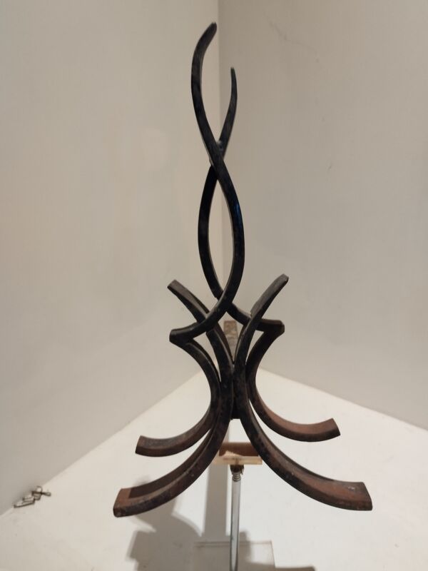 Paire de chenets en fer  forgé par Raymond Subes vintage