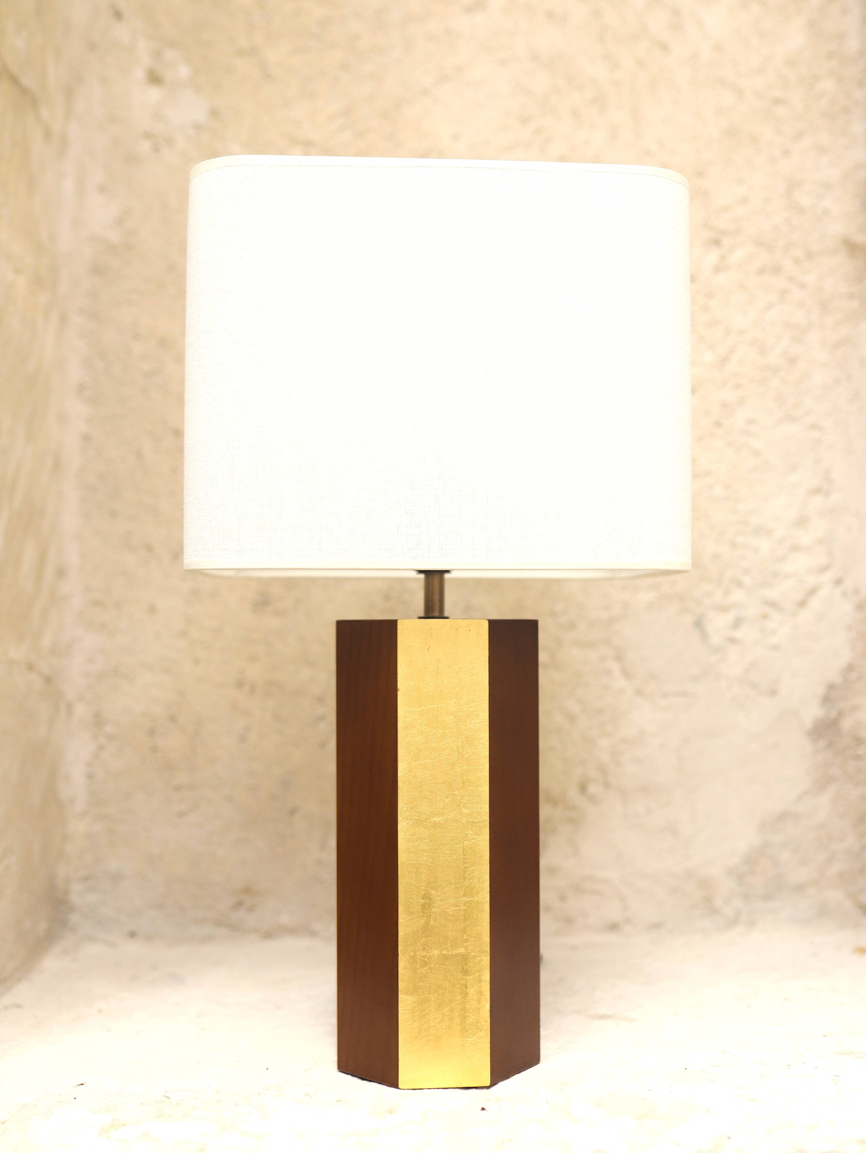 La Luco lamp, walnut varnish & yellow gold finish