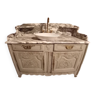 Antique marble washstand – basin & taps