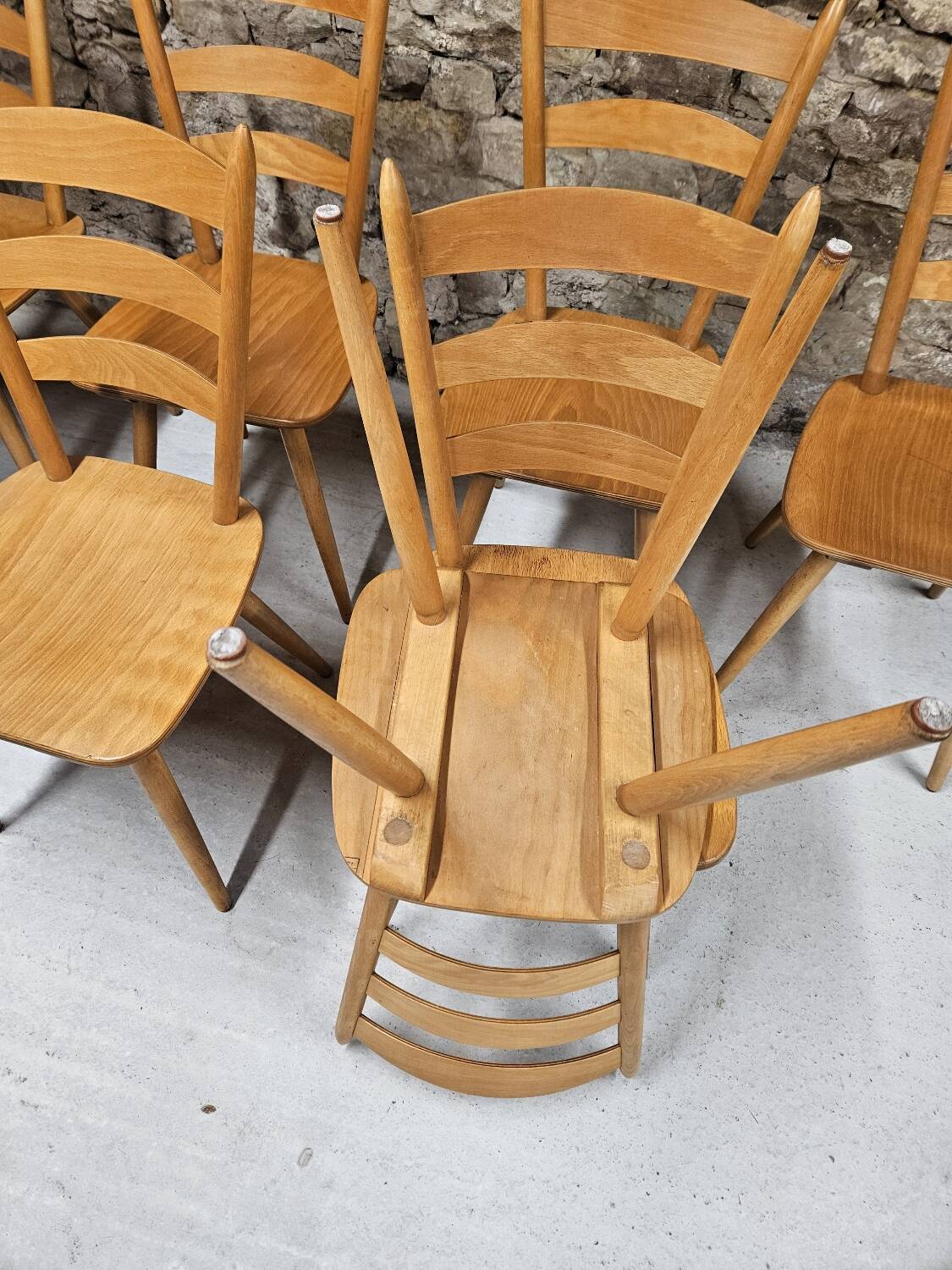 Lot of 8 country bistro chairs from the 1970s