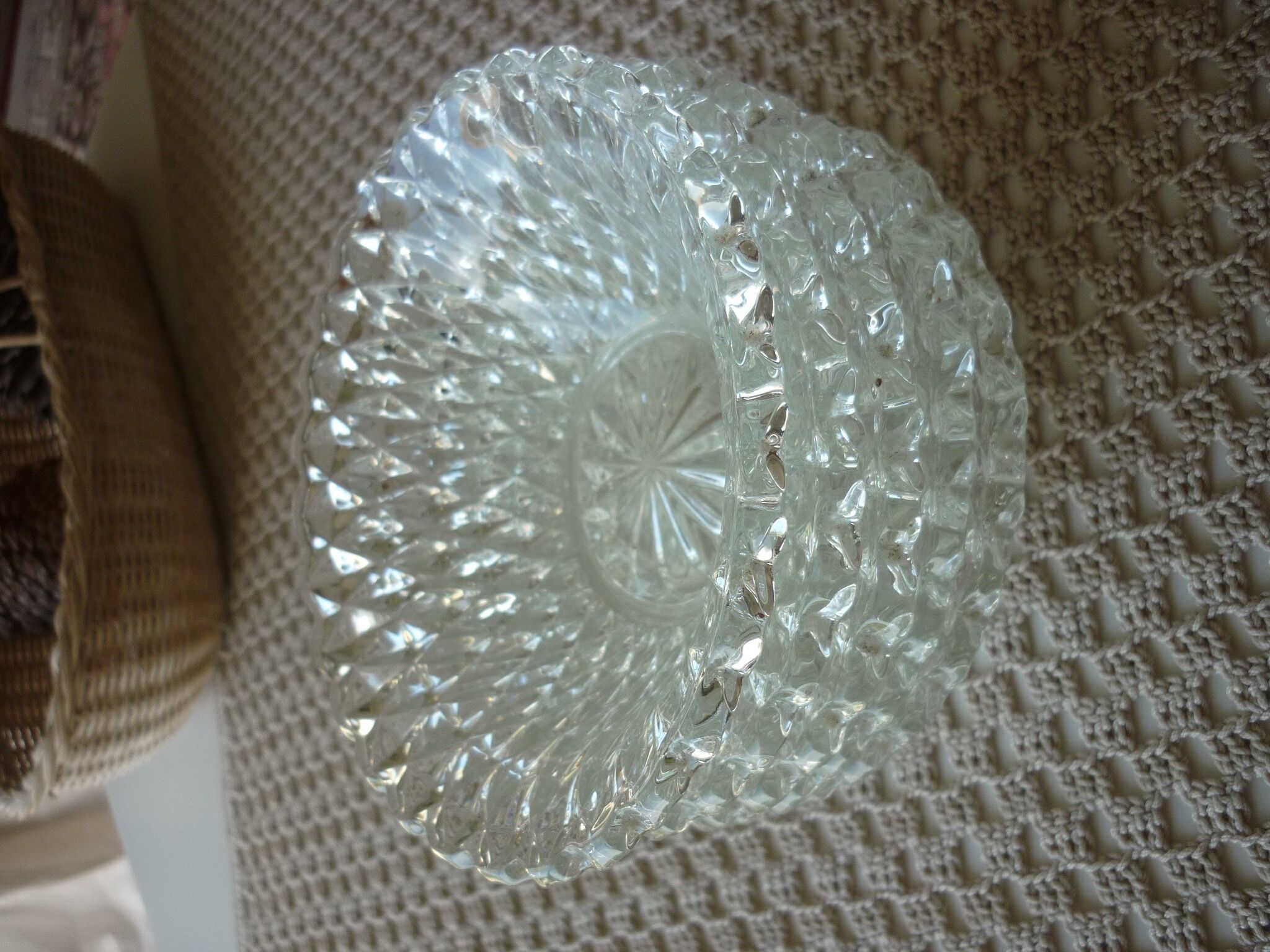 Set of 5 molded glass cups