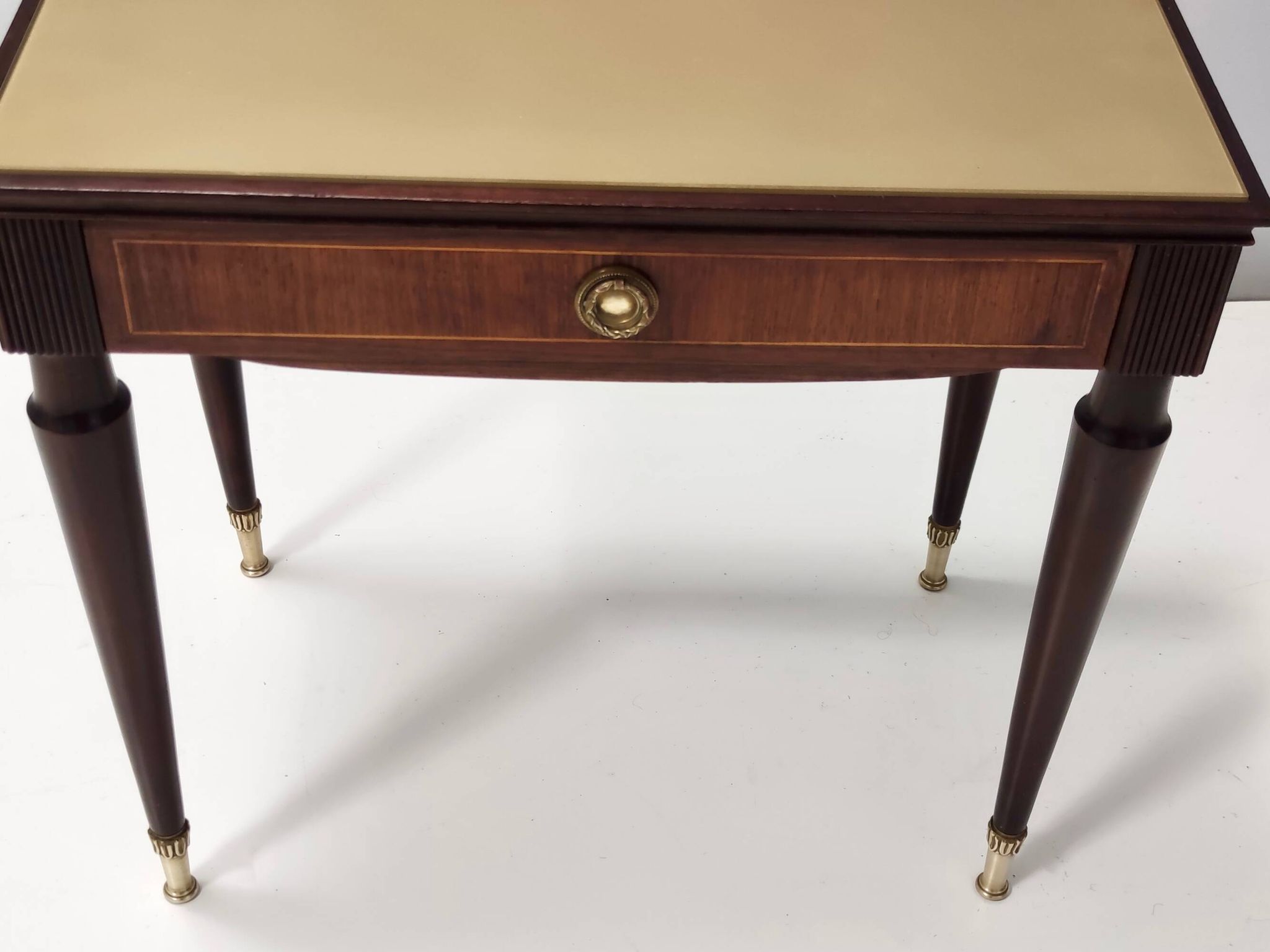 Pair of Beech and Ebonized Walnut Nightstands Attr. to Paolo Buffa, Italy
