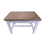 Farm table with extension cords