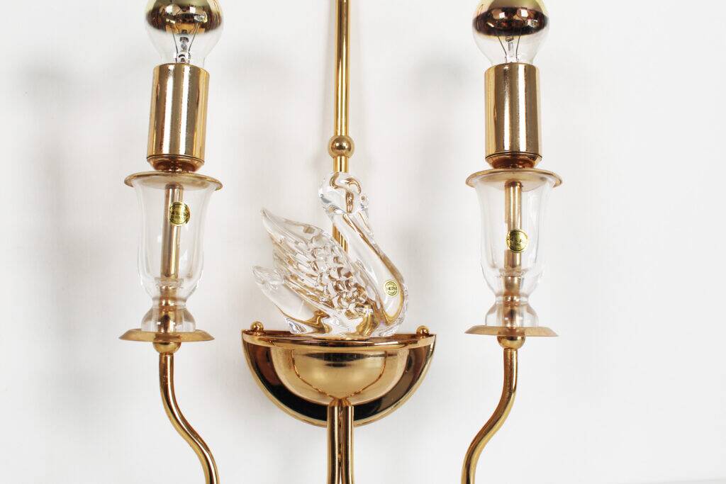 Rare set of Italian crystal 'Swan' wall lights, Italy 1980s
