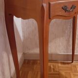 Inlaid slope desk