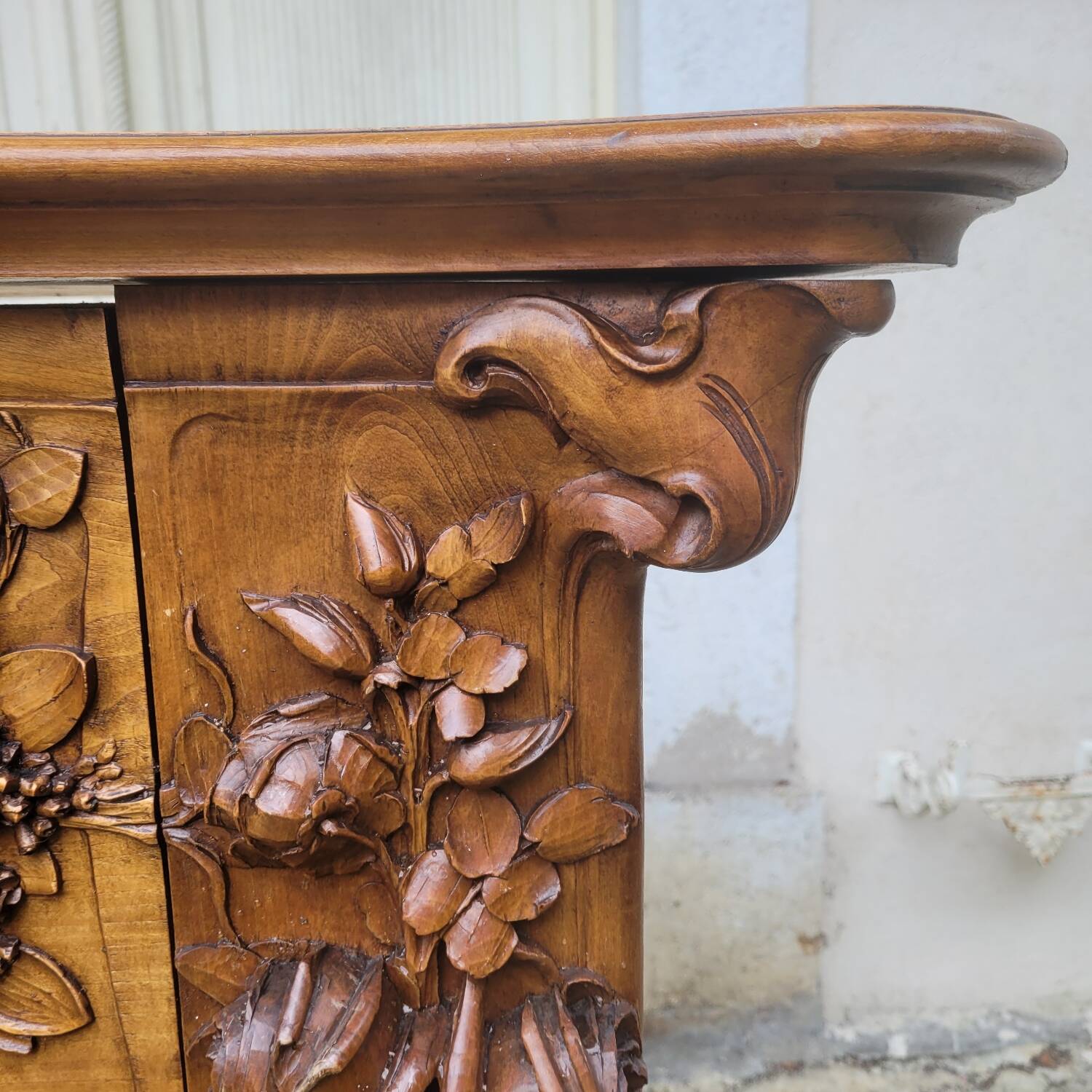 Art Nouveau fireplace.