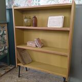 Bibliothèque jaune vintage