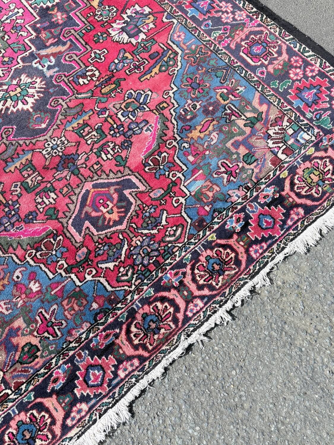 Bakhtiar Persian carpet