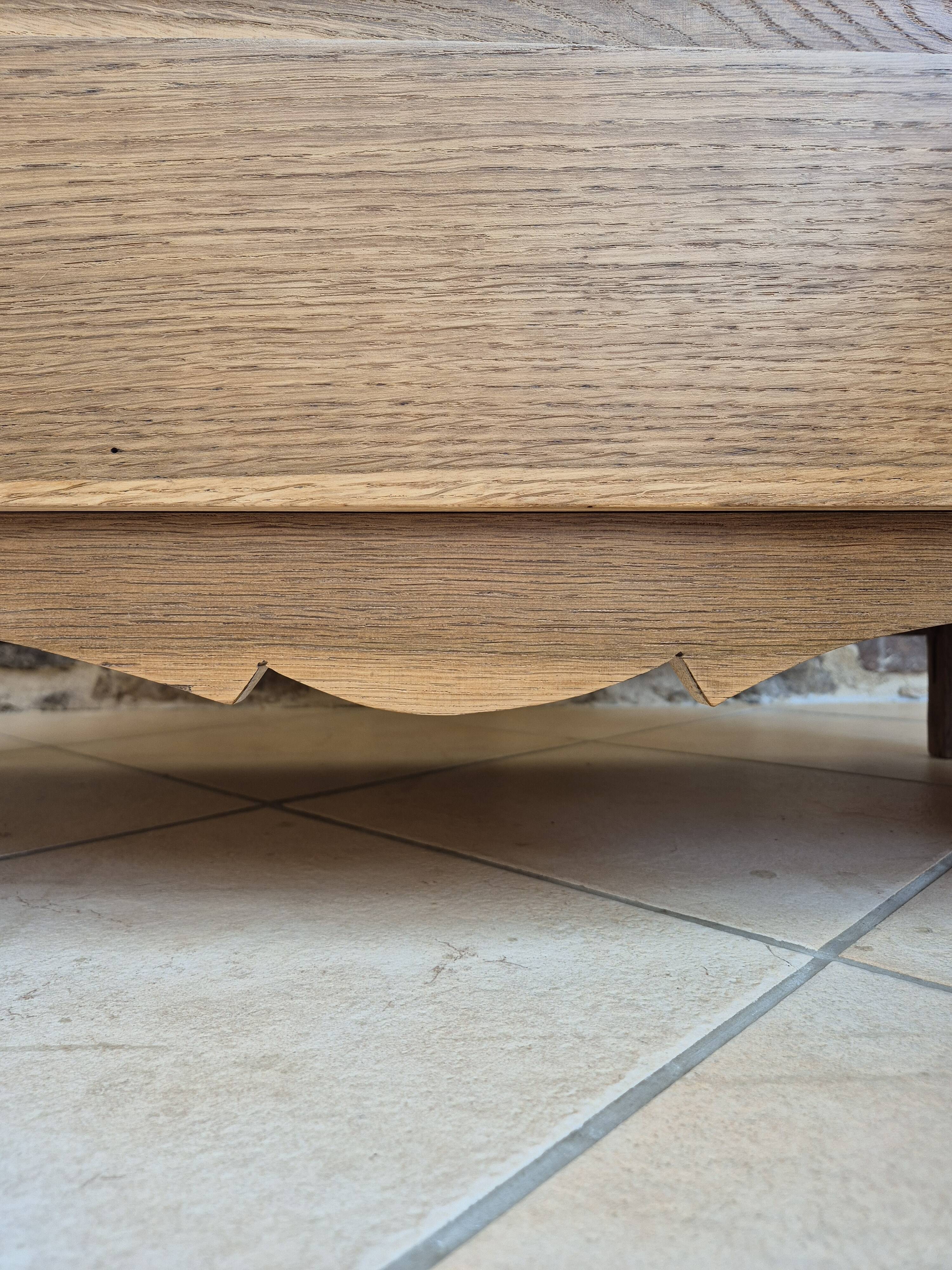 Art Deco chest of drawers