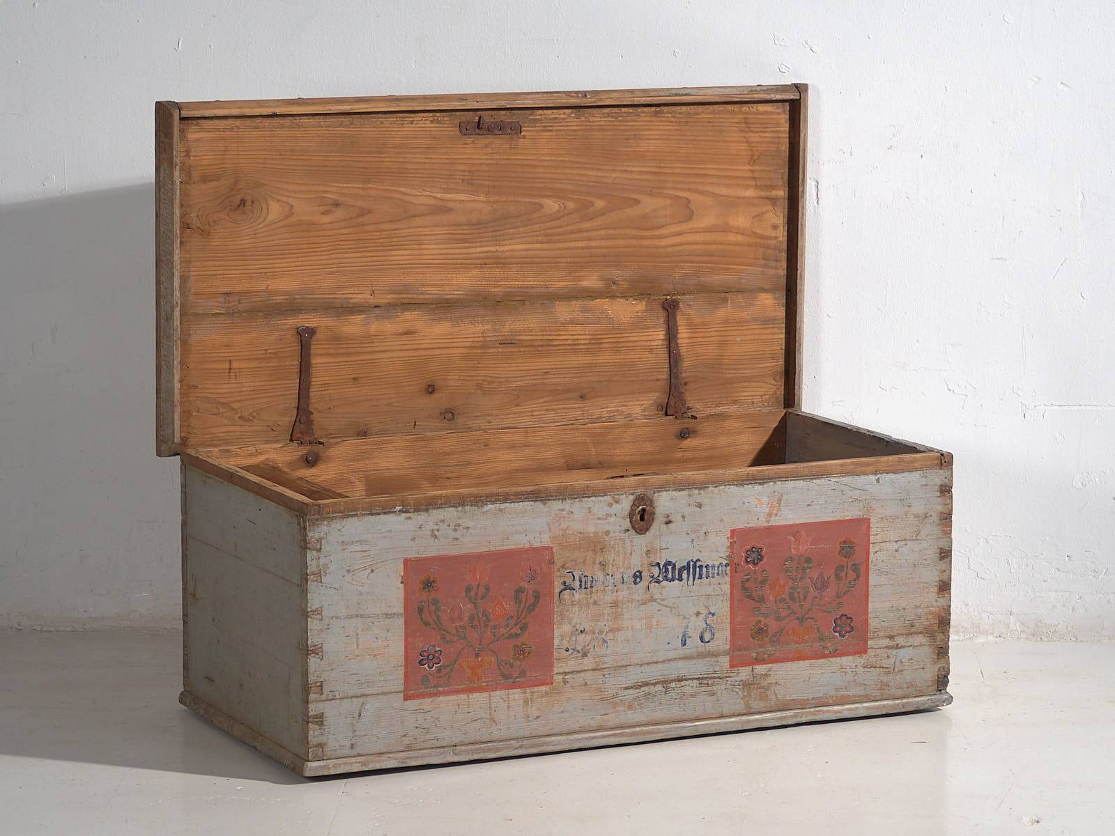 Antique grey trunk with floral details dated 1878 #26