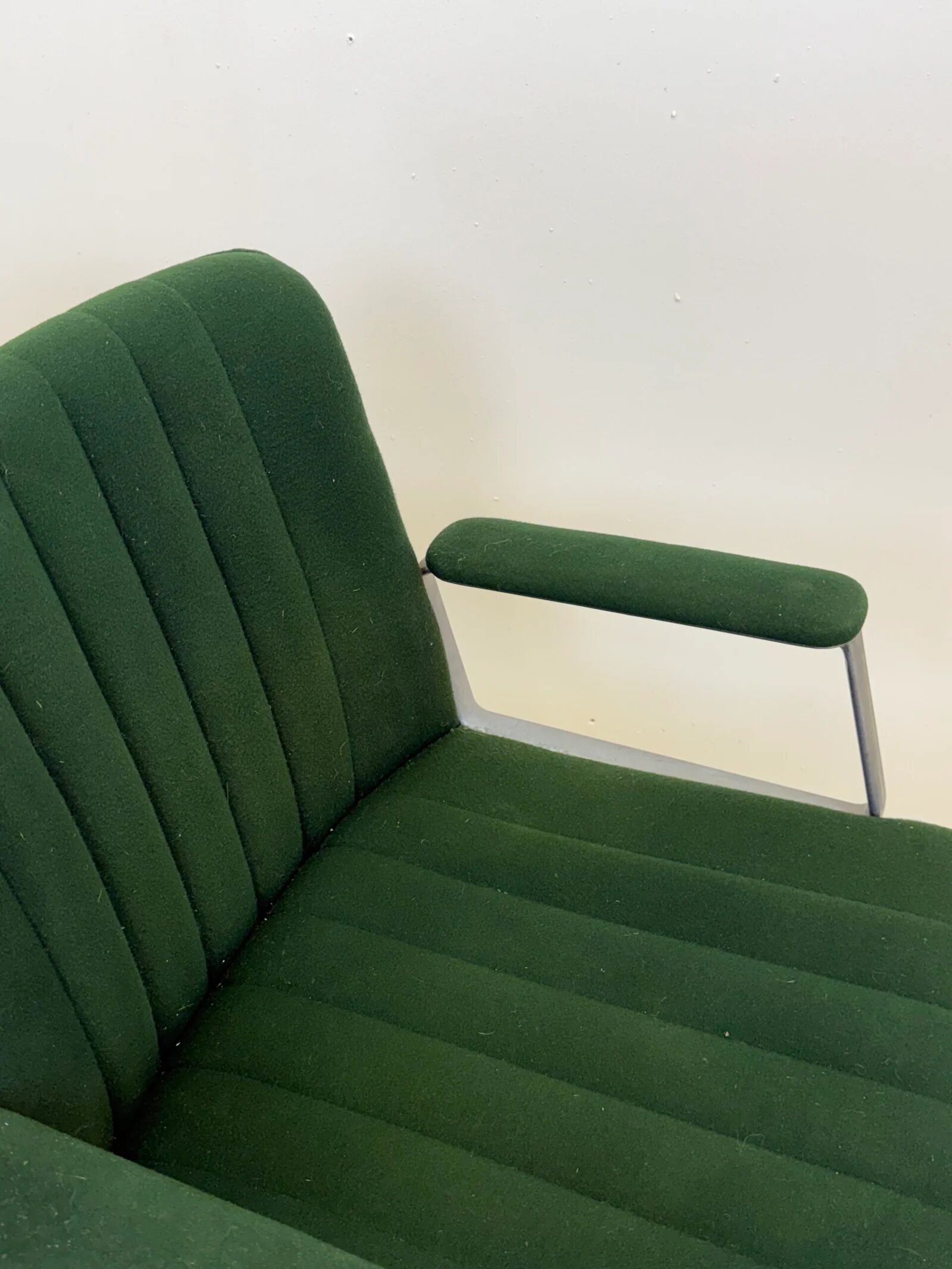 Chaise P125 – Osvaldo Borsani (Tecno), 1960s
