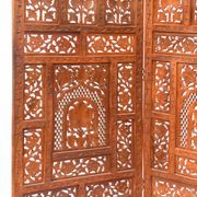 Indian screen with 4 leaves in teak wood with rich openwork decoration of grape leaves