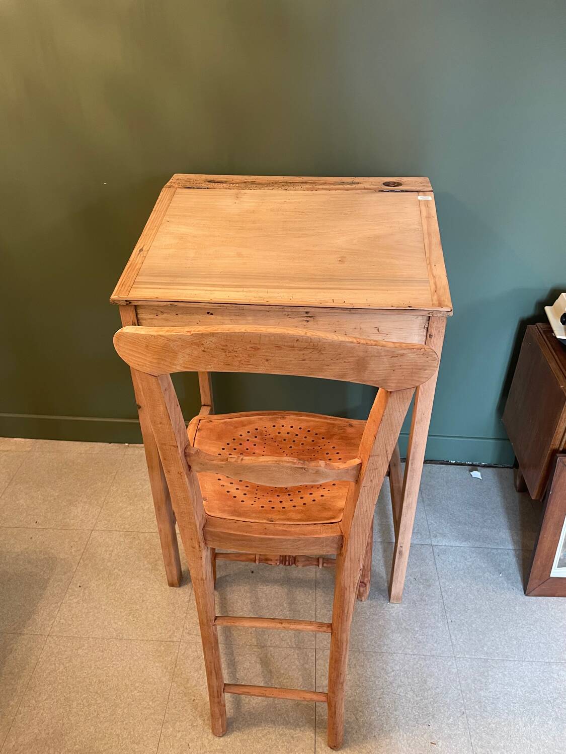 Desk and high chair set