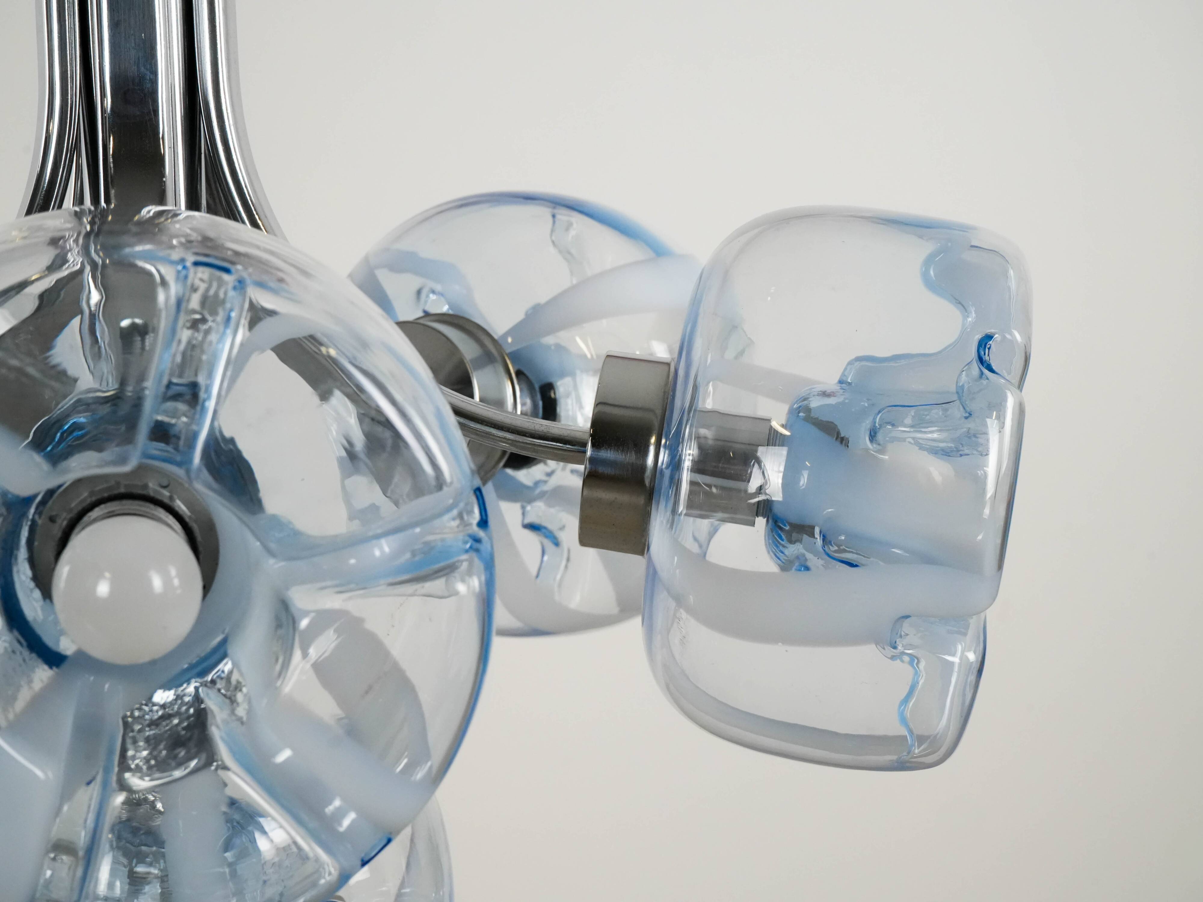 Chandelier, Italian design, Murano glass, 1970s, manufactured in Italy