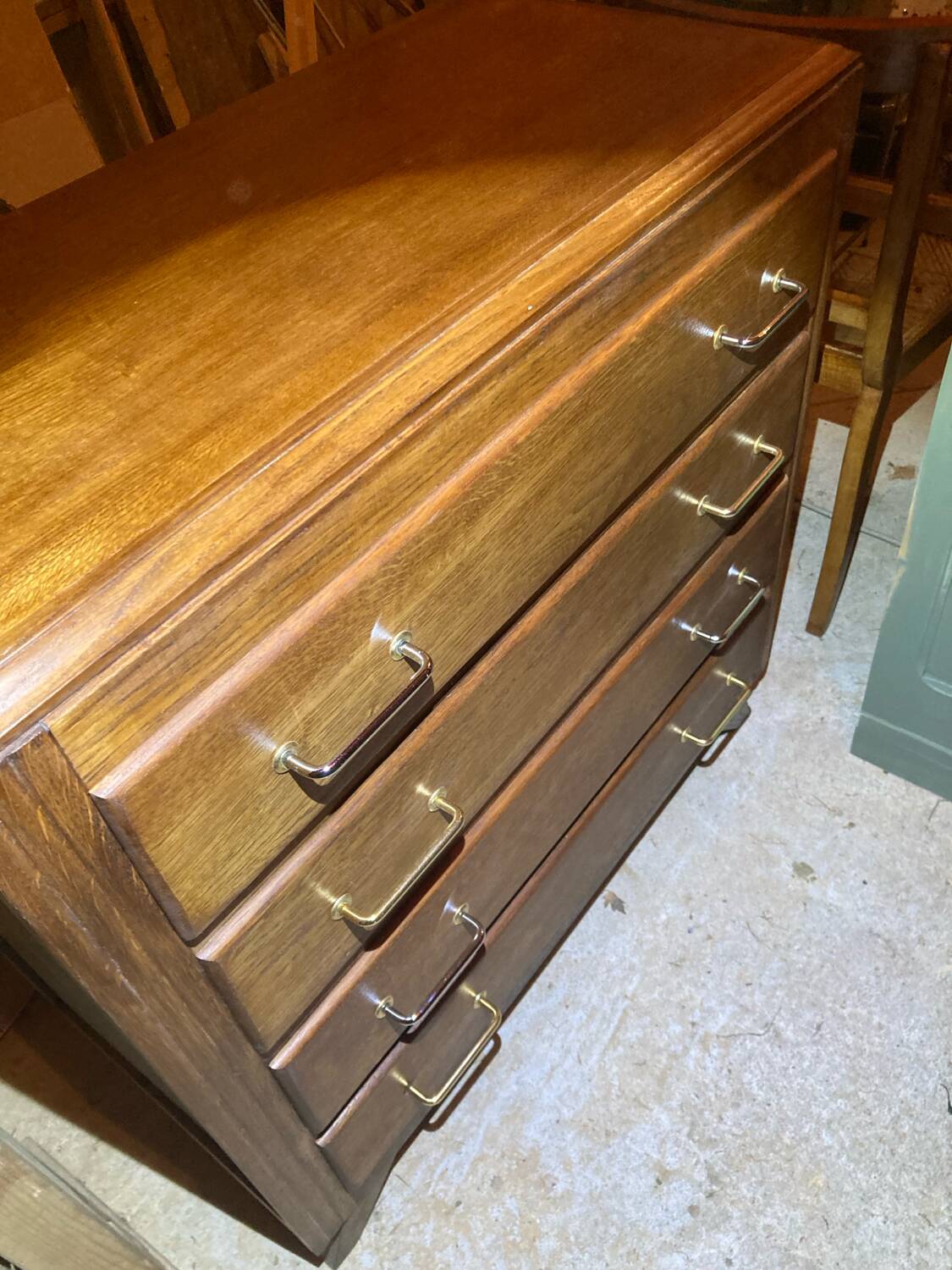 Commode vintage en chêne