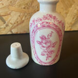Set of porcelain pots of paris