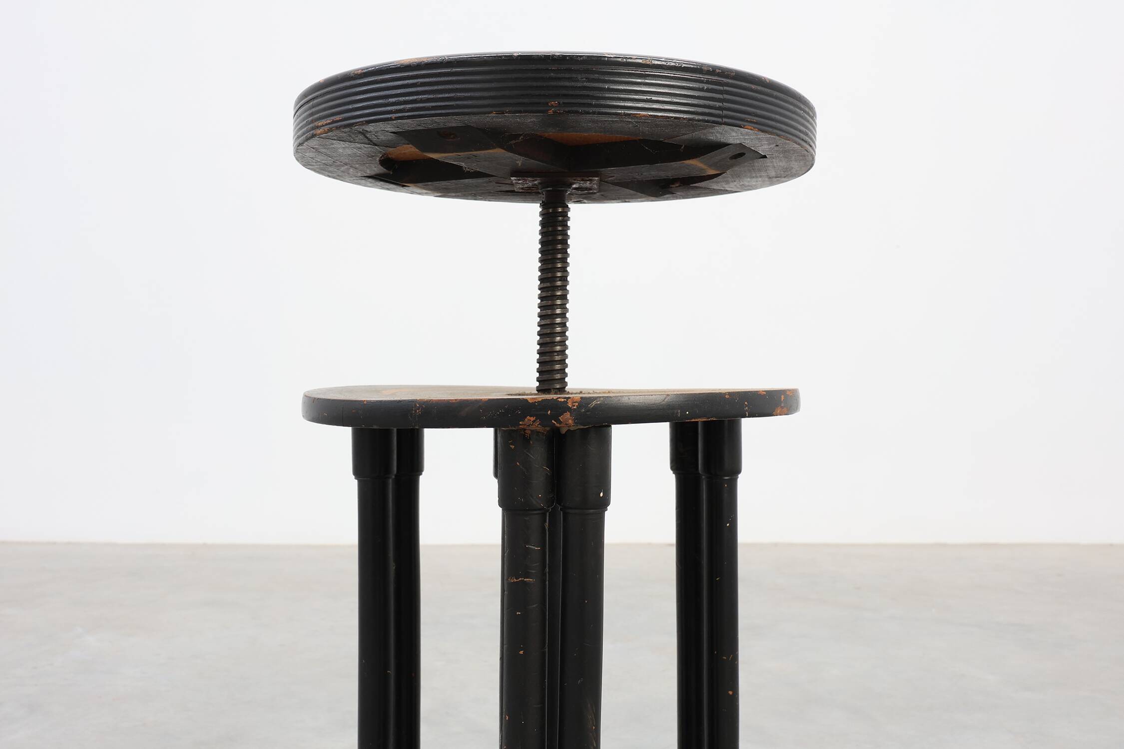 Black and purple adjustable velvet art deco piano stool, Belgium ca. 1910