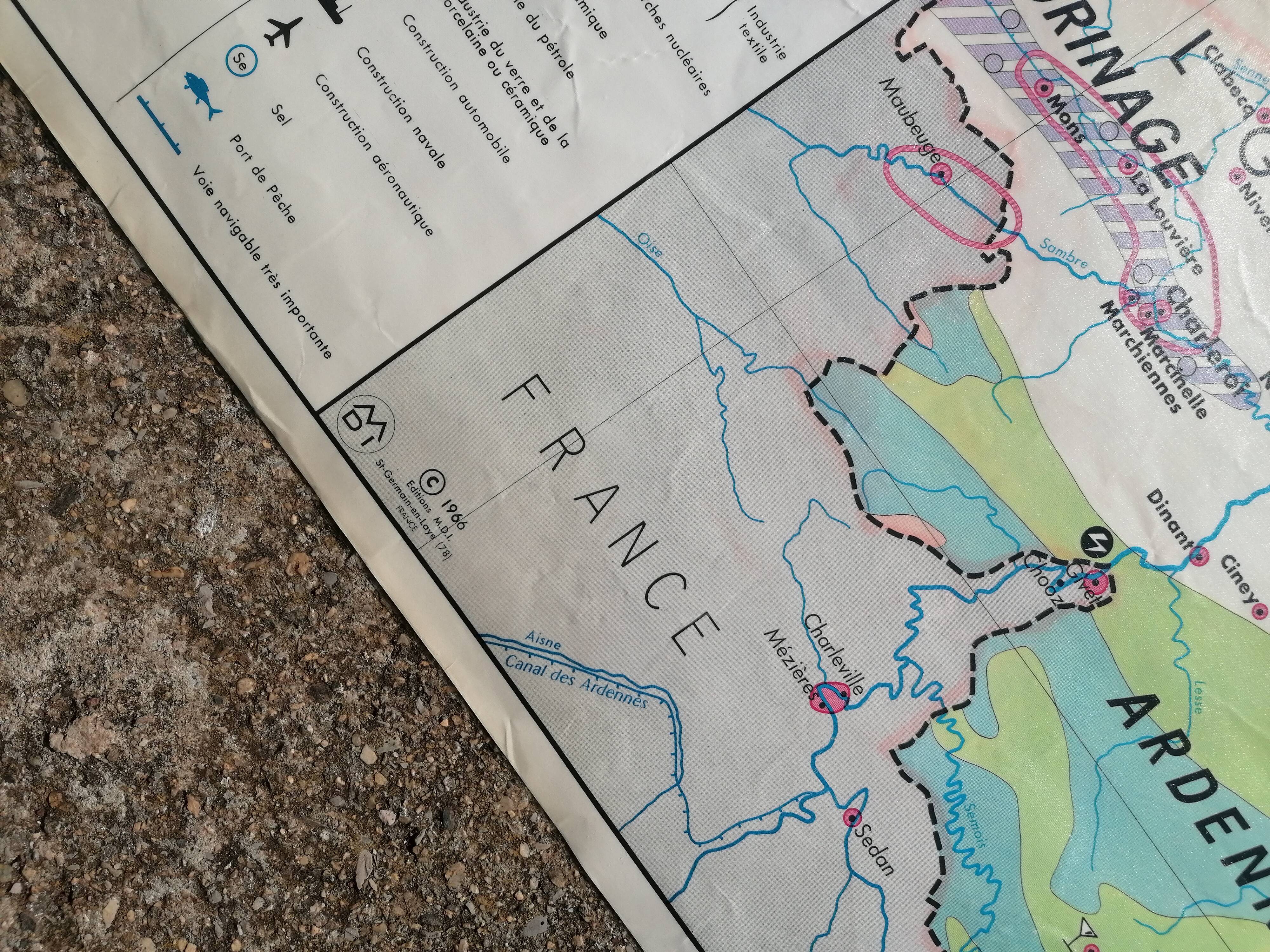 Old vintage British Isles /Benelux mdi map