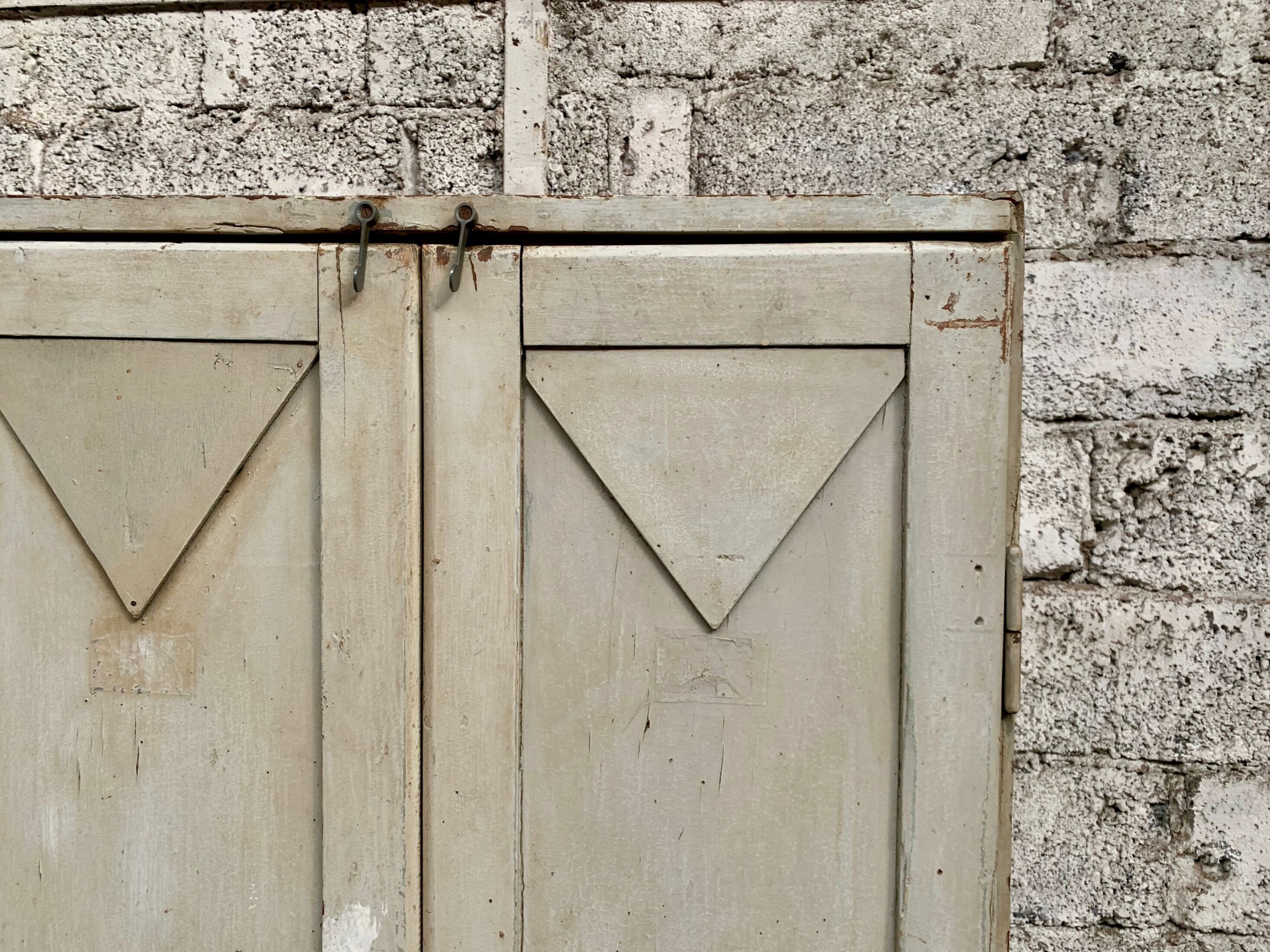 Ancienne vestiaire d'atelier