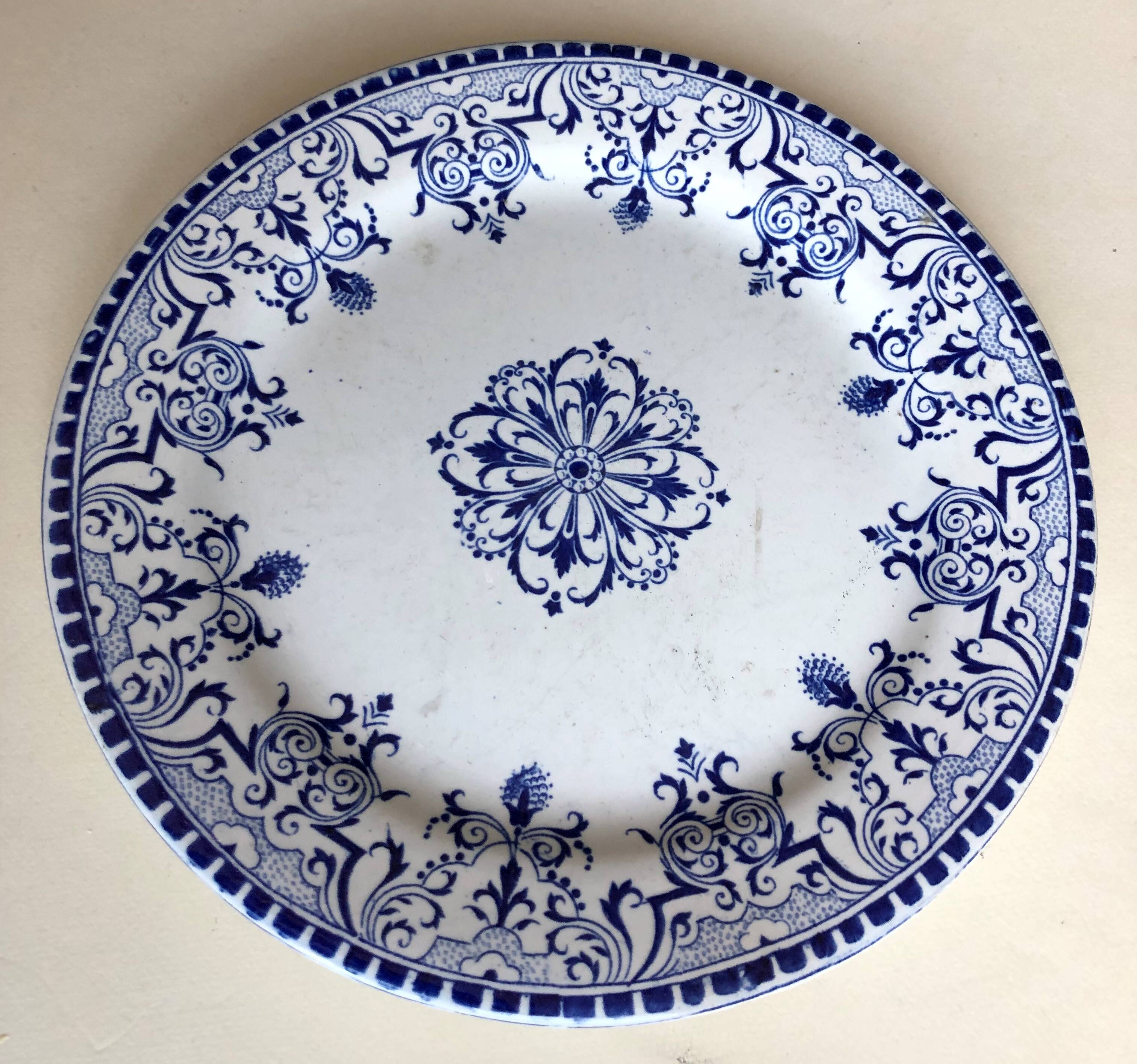Old plate in Gien earthenware