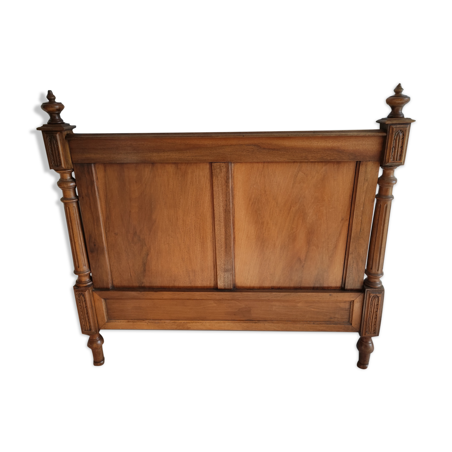 Ancient bed frame in solid walnut