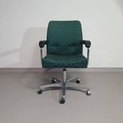 Office chair with armrests / turnable / not height adjustable