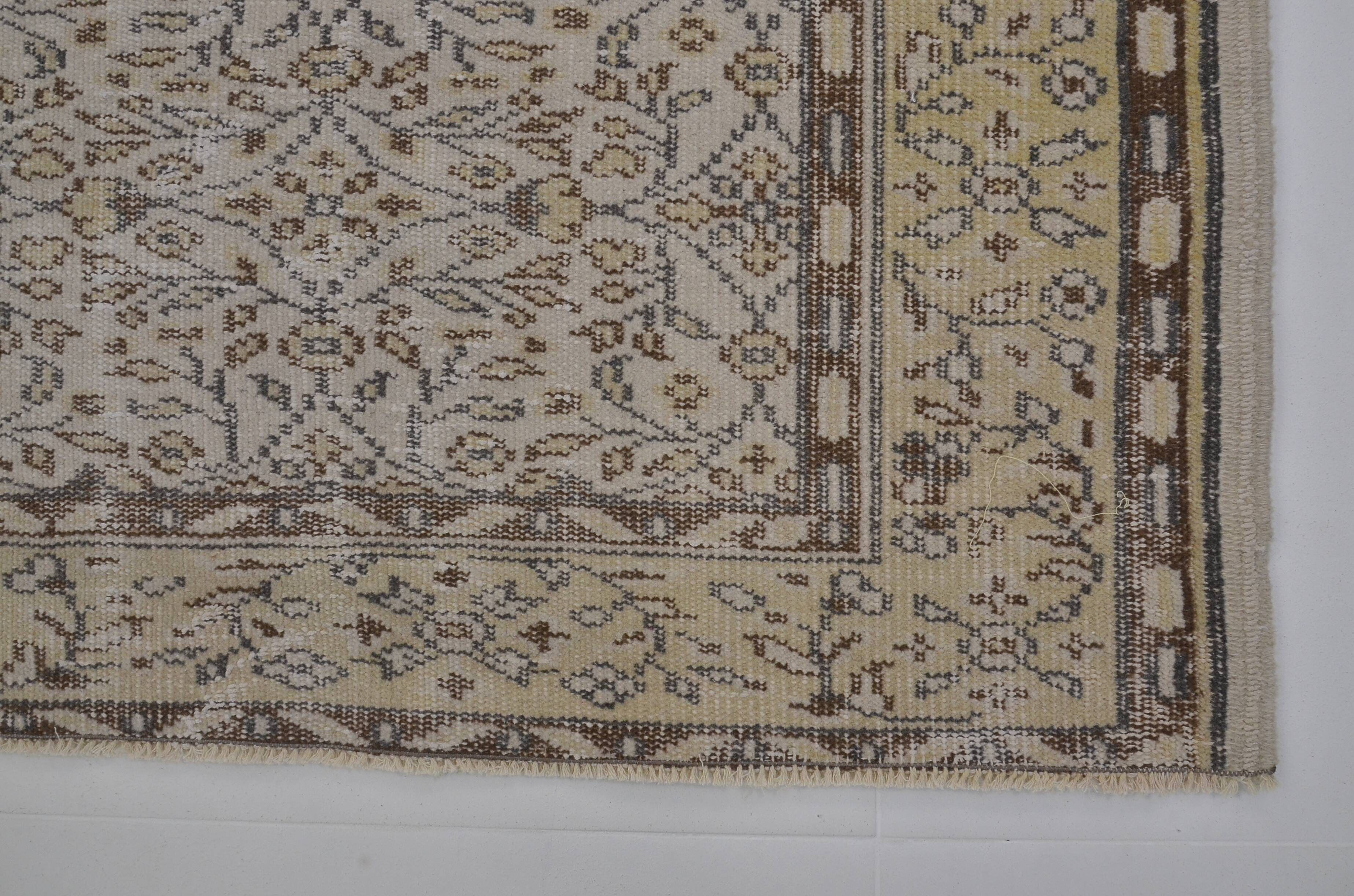 Vintage Anatolian Oushak Rug sku1314