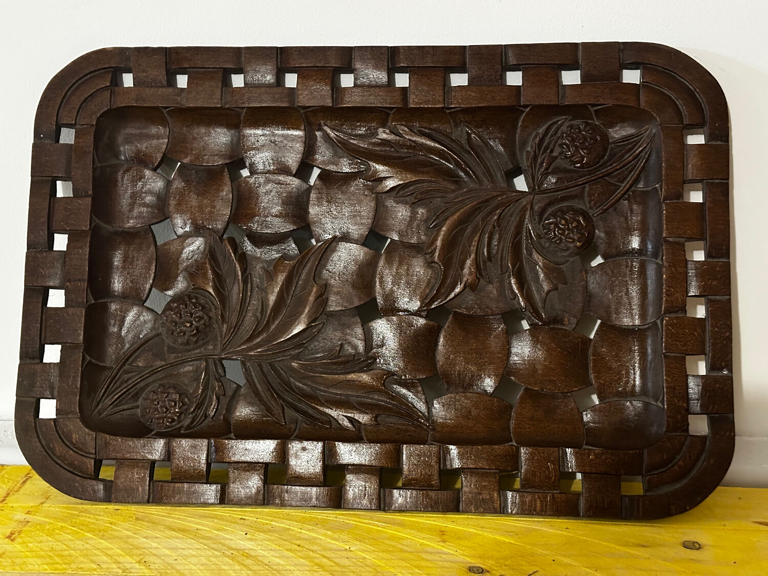 Grand Plateau/ Vintage 1950s Ashtray in Carved Wood