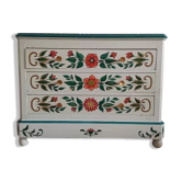 Solid wood chest of drawers