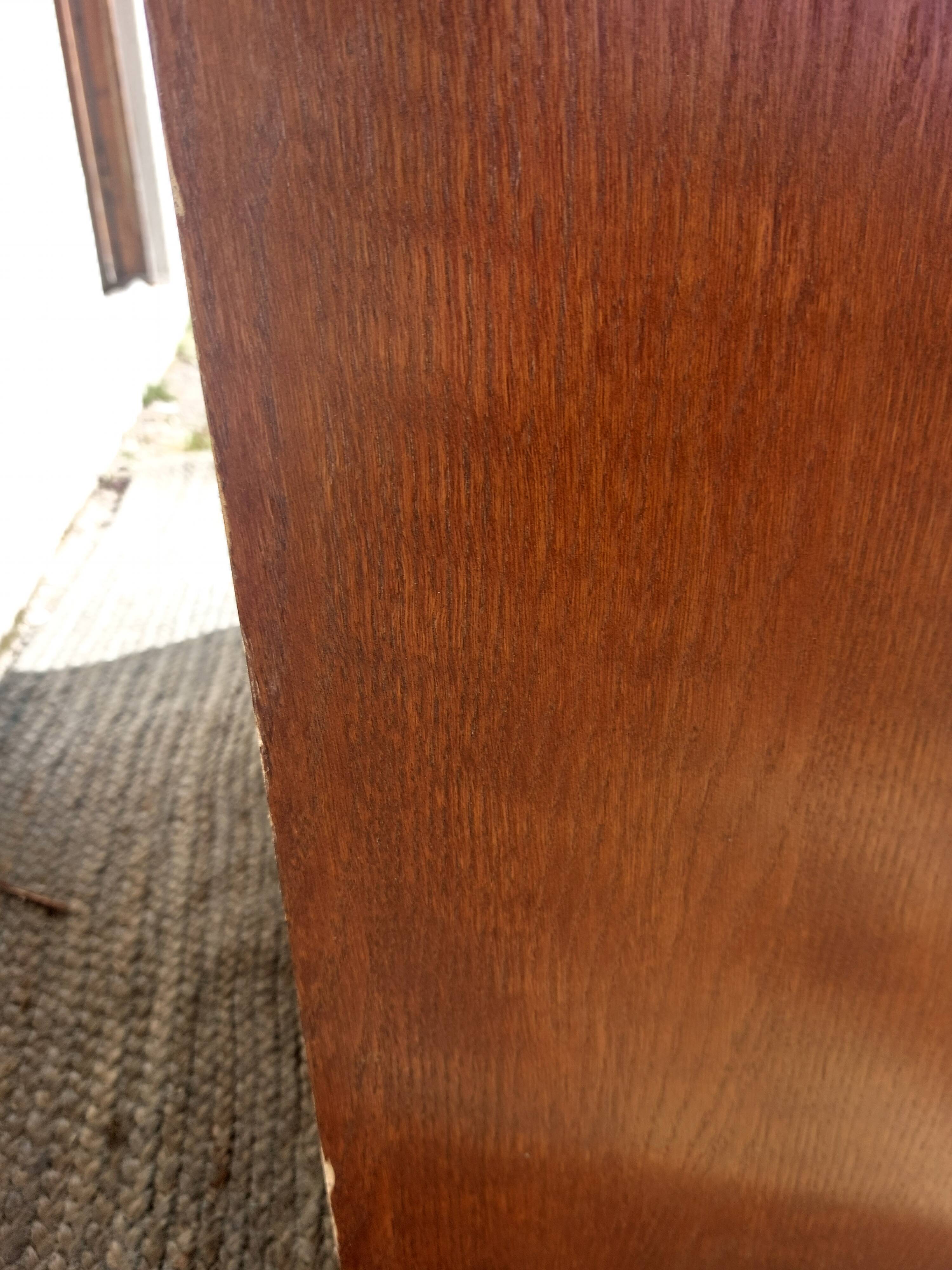Double curtain filing cabinet
