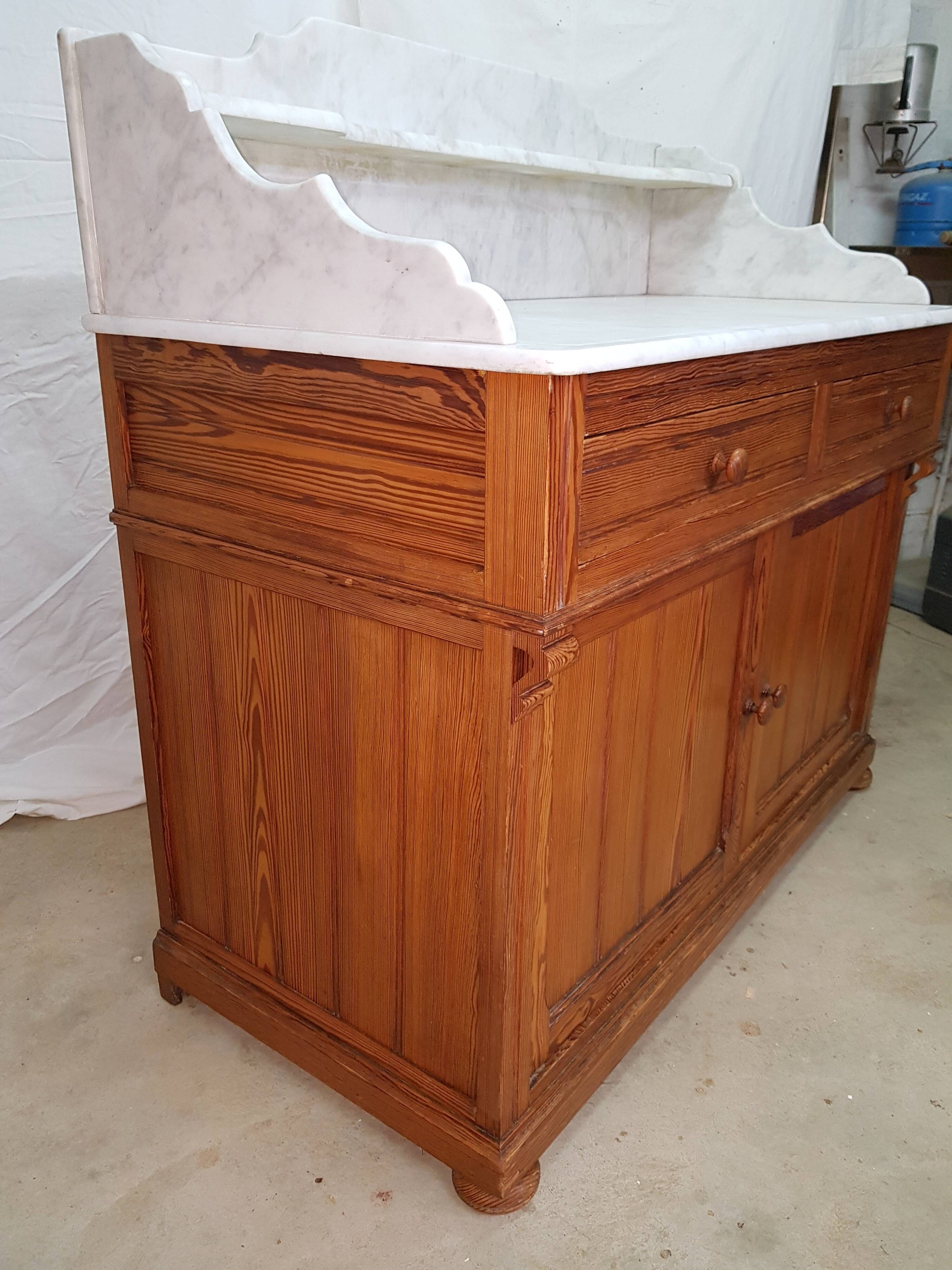 Toilet pitch pine furniture