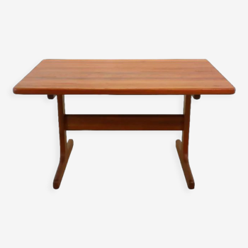 Danish design rectangular dining table 'Gilleleje'