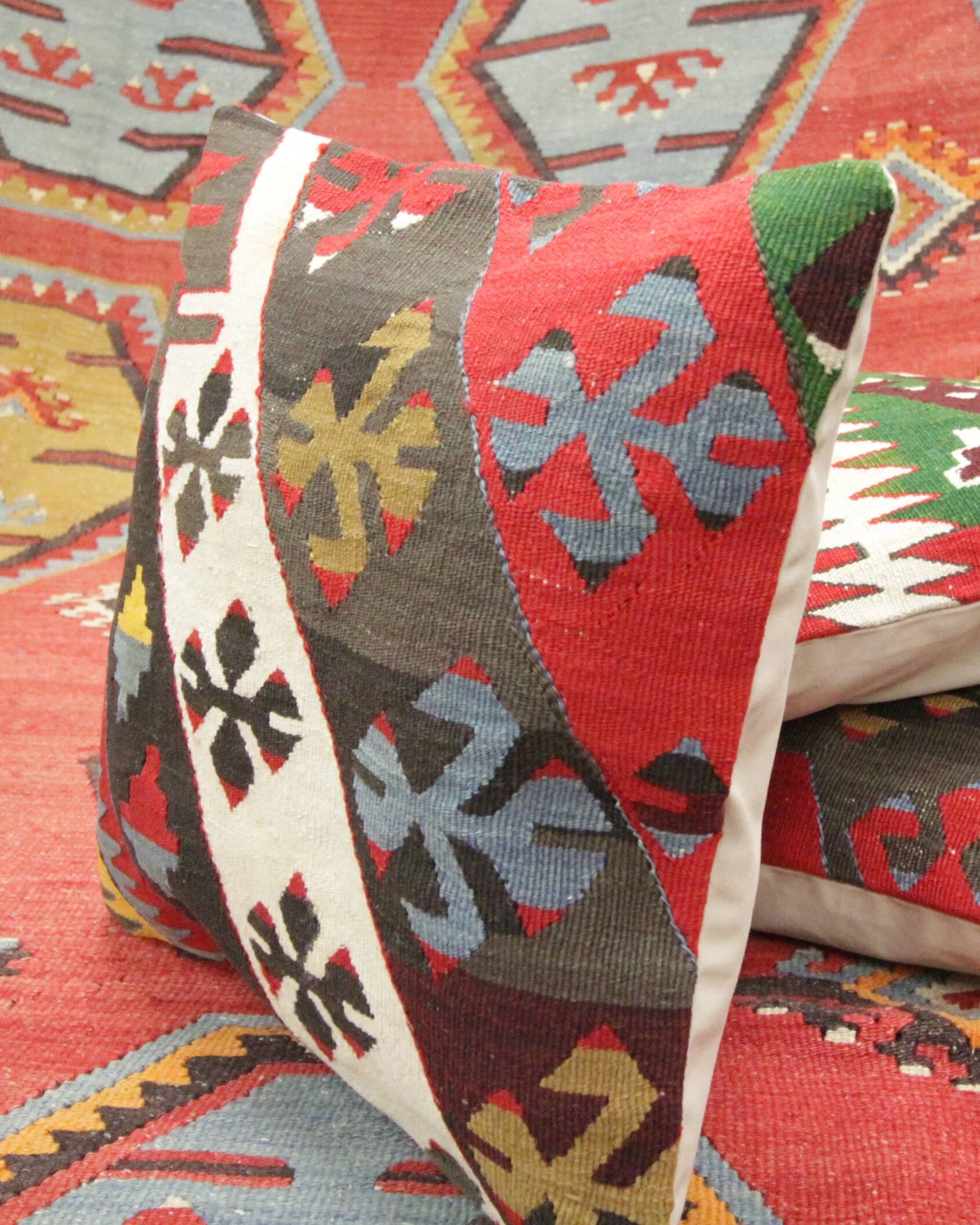 A Pair of Atique Turkish Flatweabe Kilim Cushion Cover, Geometric Pillow