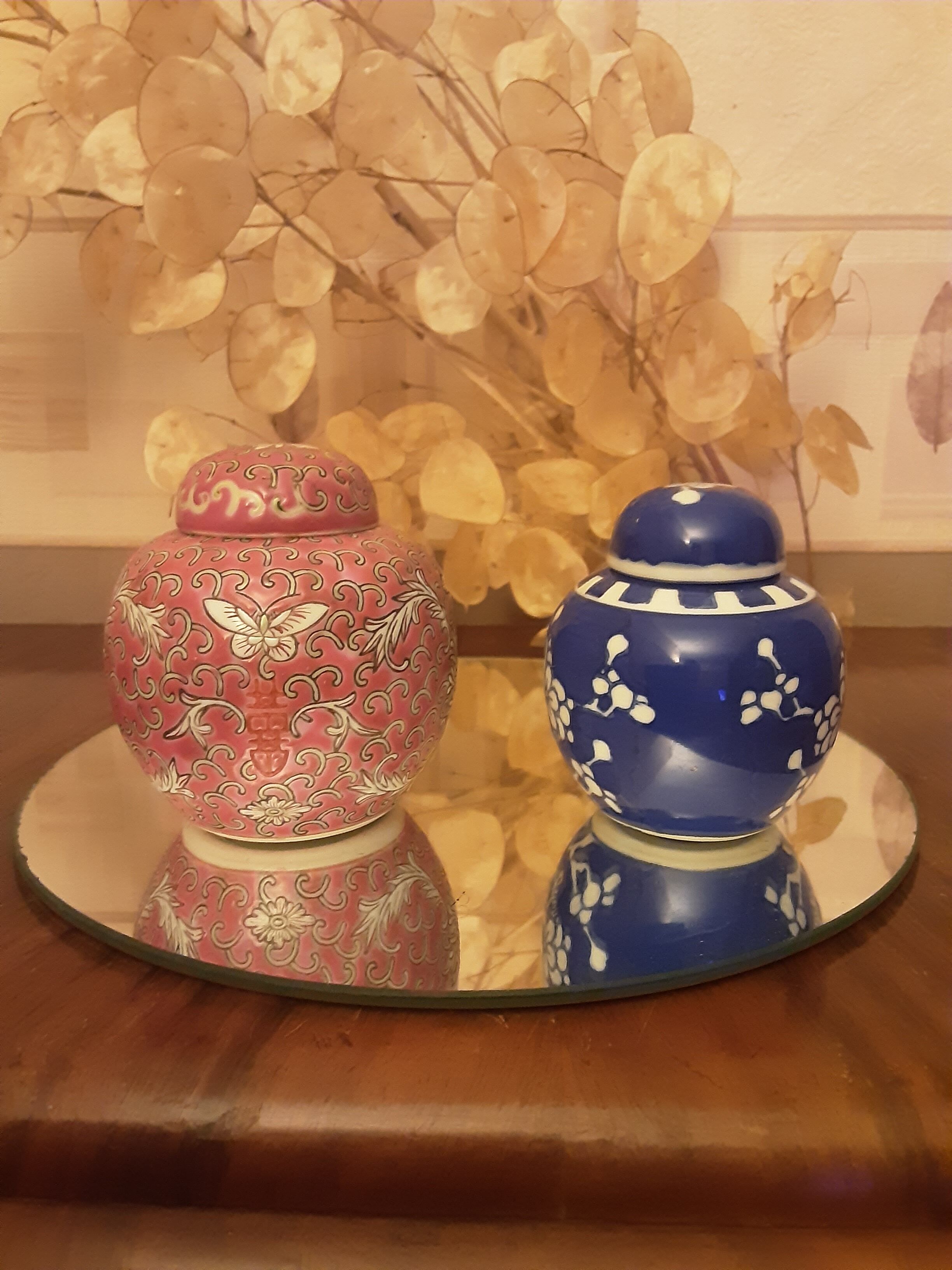 Set 2 vintage porcelain boxes